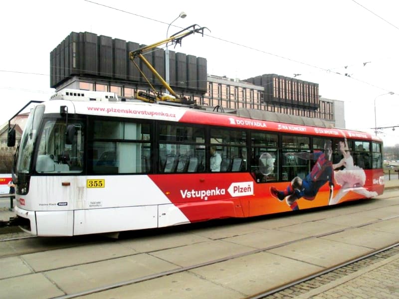 Plzeňská vstupenka se vozí na tramvaji