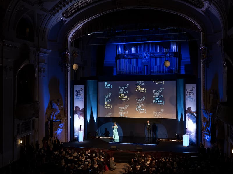 Pokračujeme na úspěšné vlně filmových festivalů, tentokrát jubilejní Febiofest!